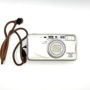 Minolta Freedom Zoom 125 35mm Film Camera 37.5-125mm Lens Silver Untested